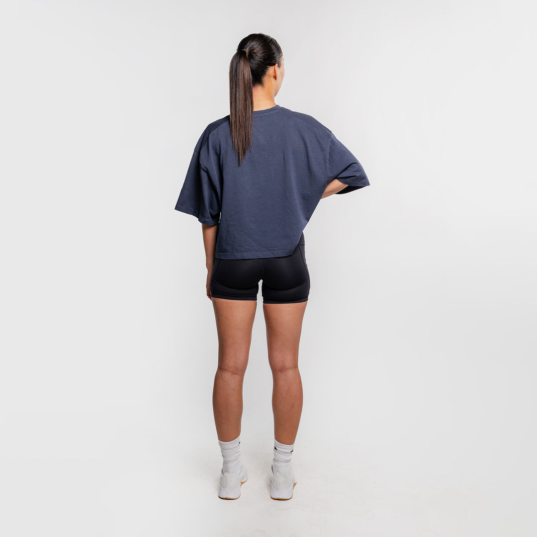 TWL - WOMEN'S LIFESTYLE OVERSIZED CROPPED T-SHIRT - VARSITY/WASHED MIDNIGHT NAVY