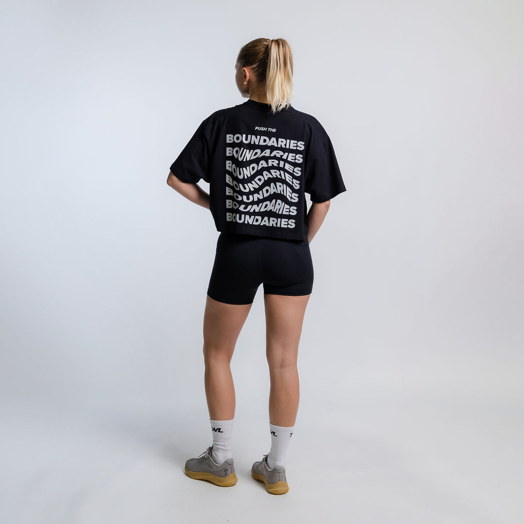 TWL - WOMEN'S OVERSIZED CROPPED T-SHIRT - PUSH THE BOUNDARIES - BLACK