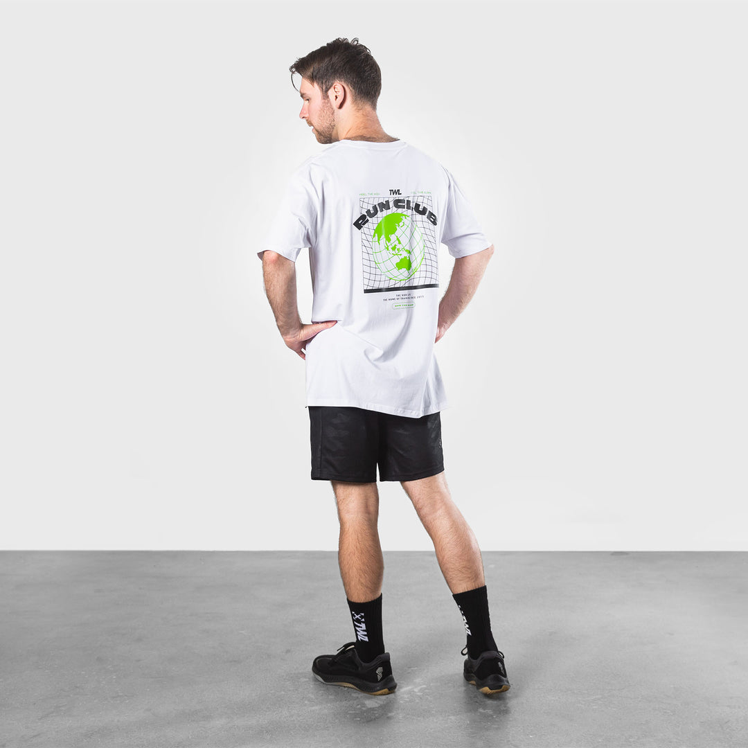 TWL - OVERSIZED T-SHIRT - RUN CLUB/FITNESS EXPO - WHITE/LIME GREEN