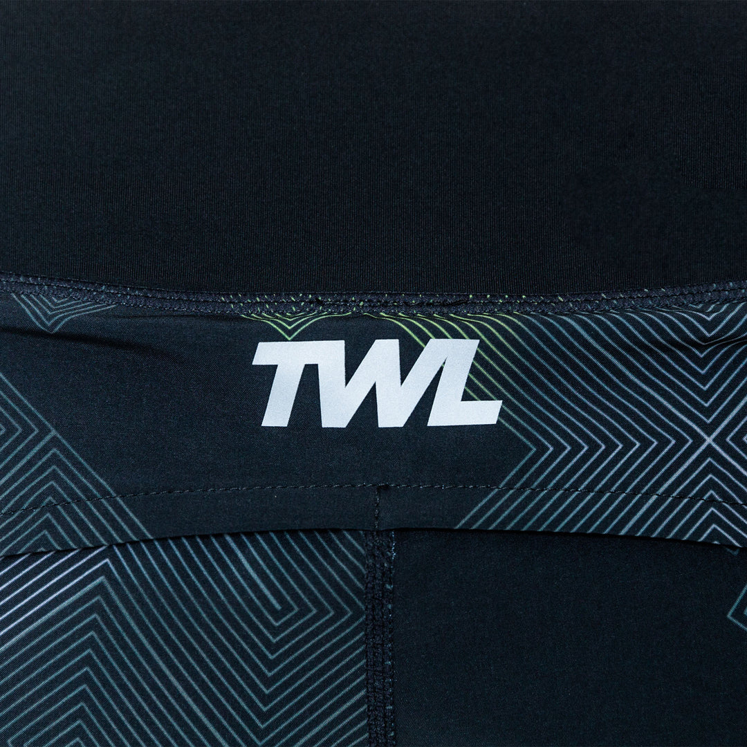 TWL - Women's Motion Shorts - LINEAR