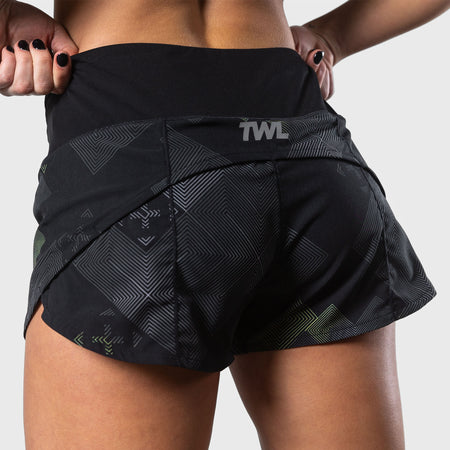 TWL - Women's Motion Shorts - LINEAR