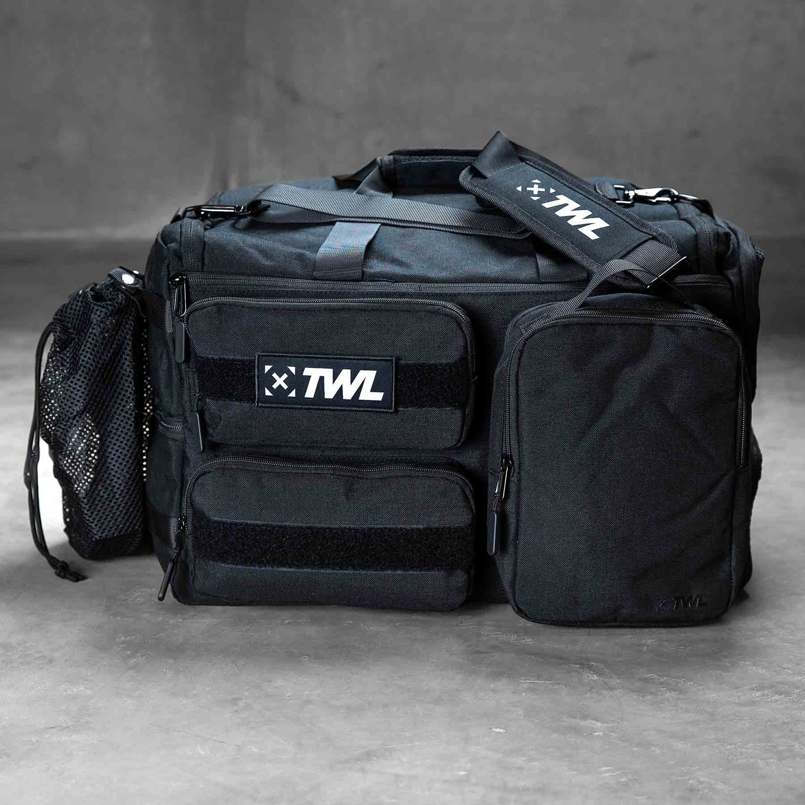 TWL - VANQUISH DUFFLE BAG - BLACK