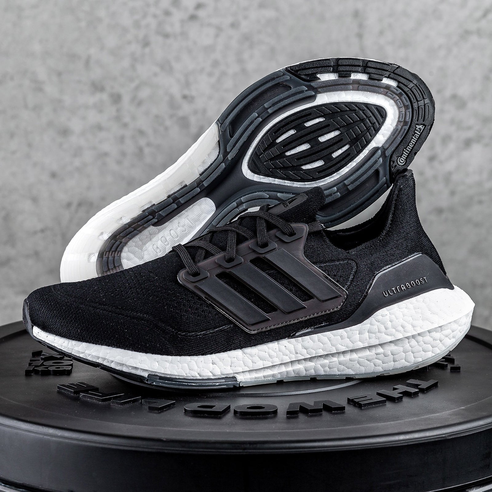 Women's Adidas UltraBoost 22 Running Shoes | Marathon Sports