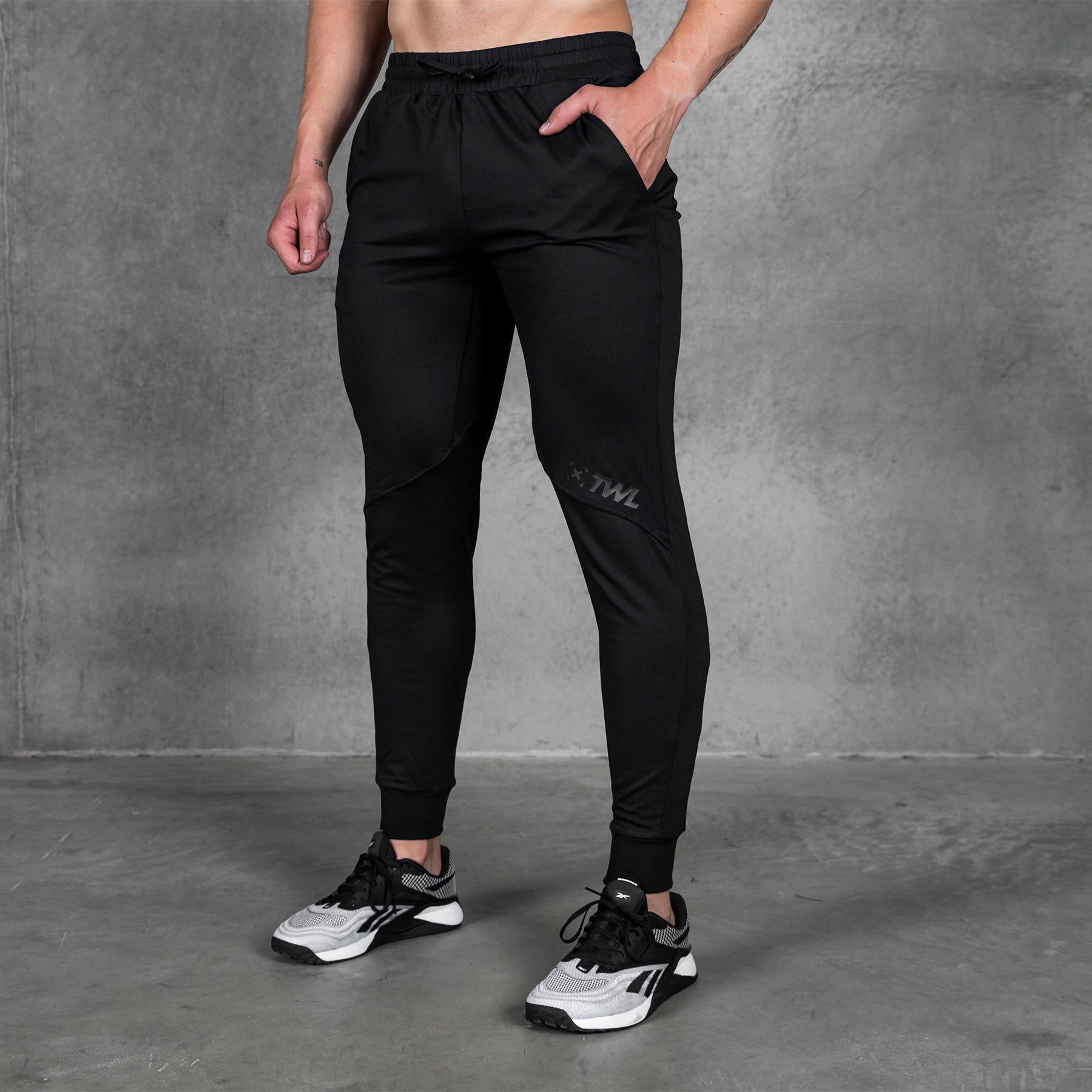Men's Thermal Windproof WaterResistant Stretch Exercise Pants