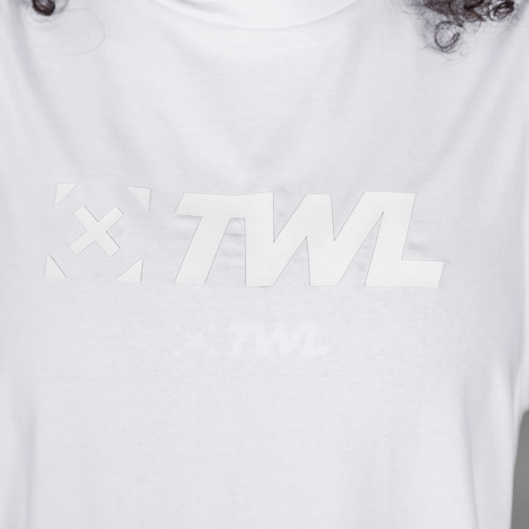 TWL - WOMEN'S EVERYDAY MUSCLE TANK - WHITE